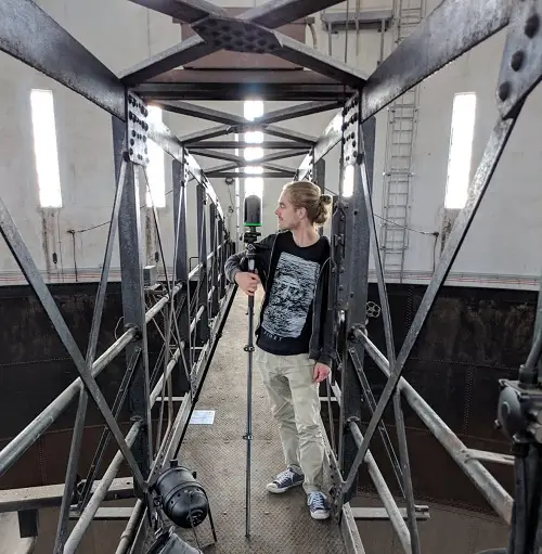 Laserscanner im Planetarium Hamburg