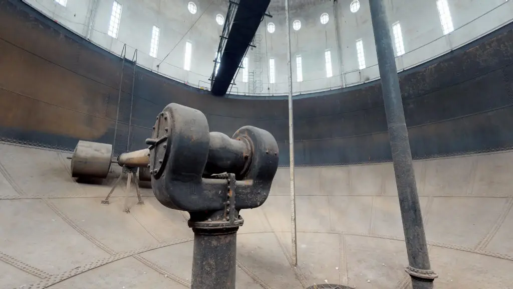 Historischer Wasserkessel im Planetarium Hamburg