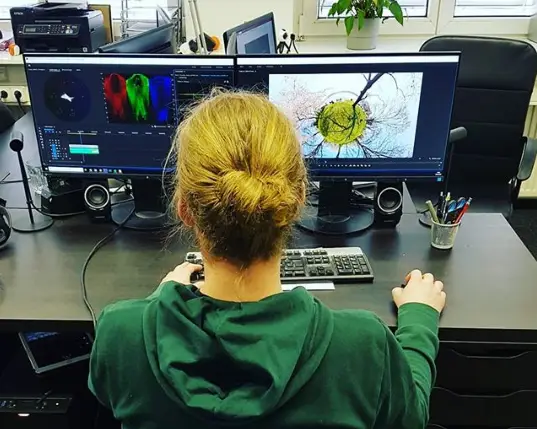 In der Postproduktion erhält das 360 Grad Video den Feinschliff.