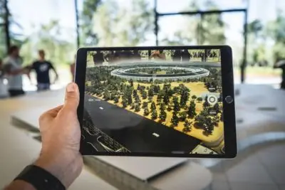 hybrider-messestand-augmented-reality